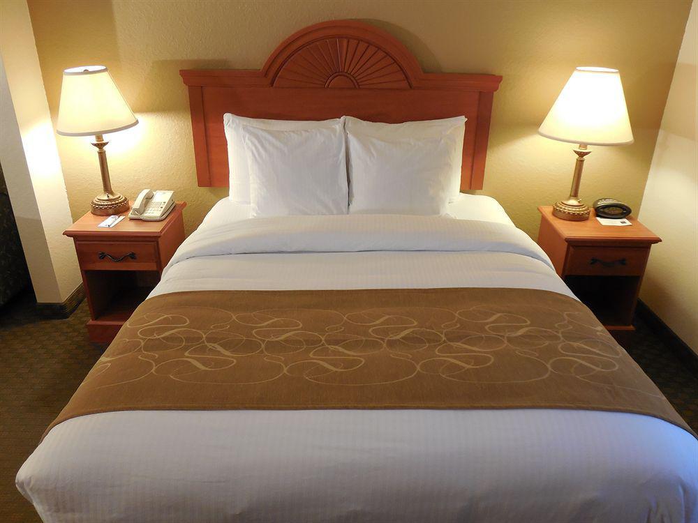 Comfort Suites Lady Lake - The Villages Экстерьер фото