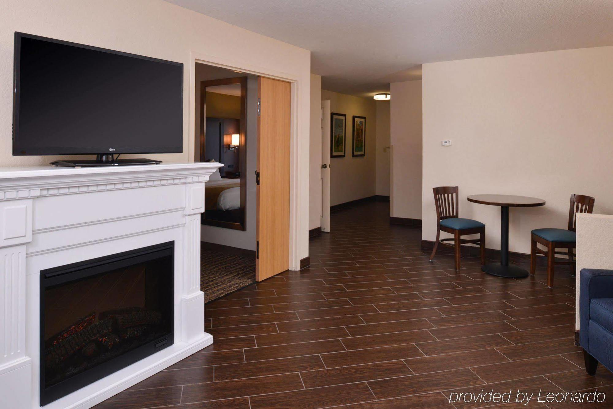 Comfort Suites Lady Lake - The Villages Экстерьер фото