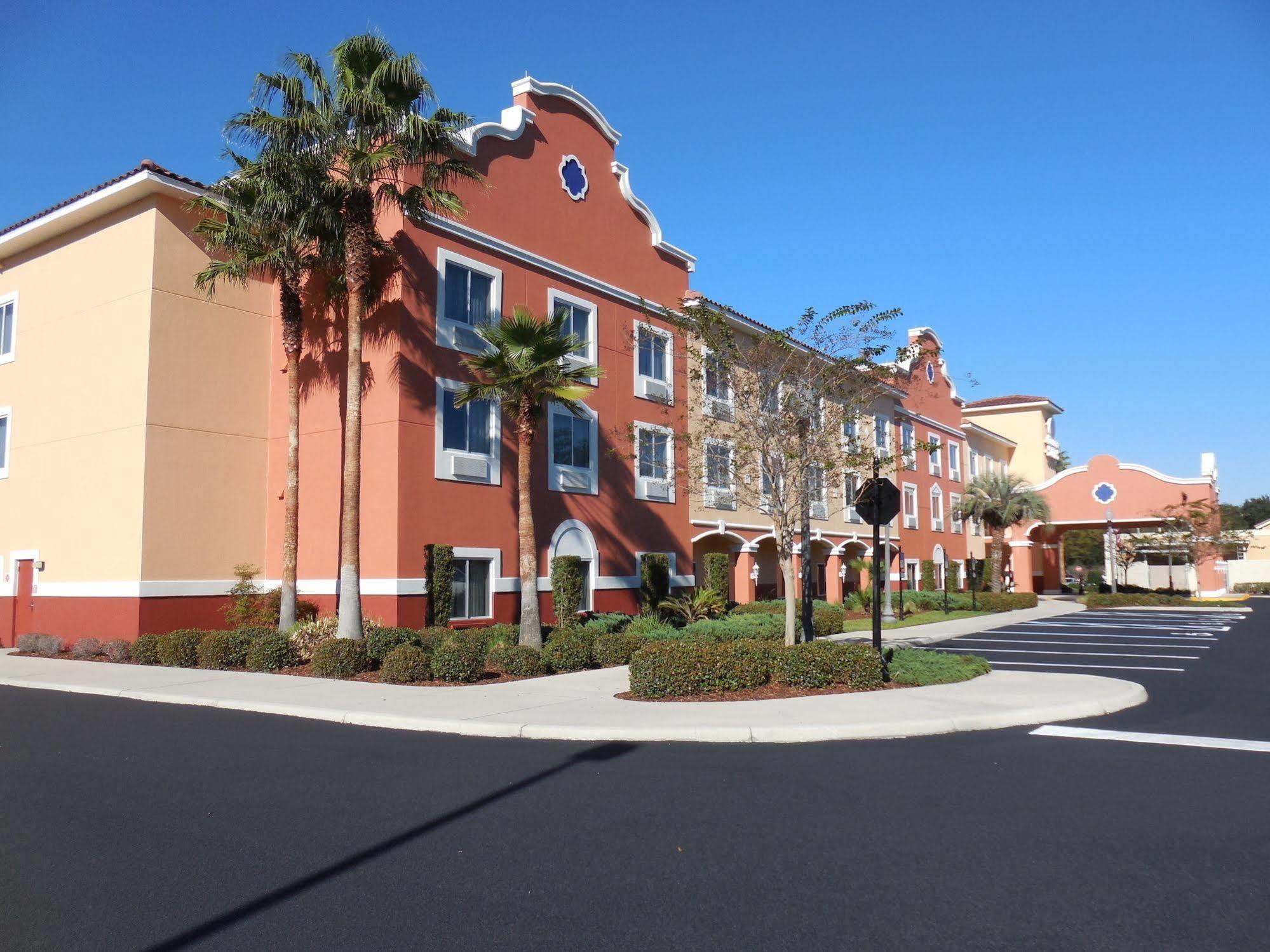 Comfort Suites Lady Lake - The Villages Экстерьер фото